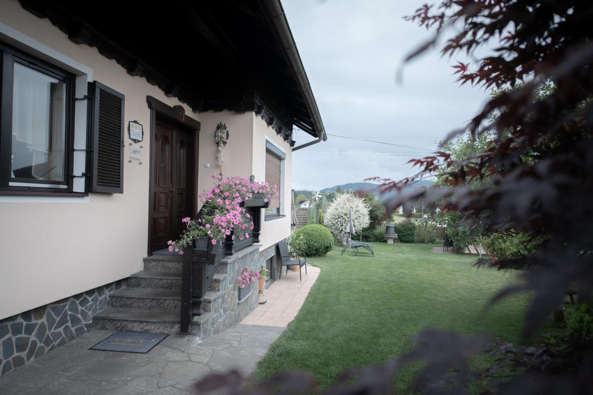 Gaestehaus Maurer/Bader Feldkirchen In Kaernten Ngoại thất bức ảnh